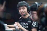 NG28-Faker爆冷击败中国队，惊险取胜引爆全场！的简单介绍