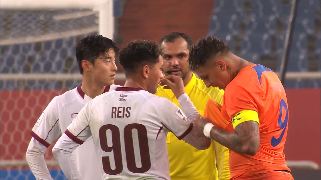  德甲清晨再迎强敌，阿贾克斯迎来里程碑，主帅态度：底气十足，阵容厚度经受考验